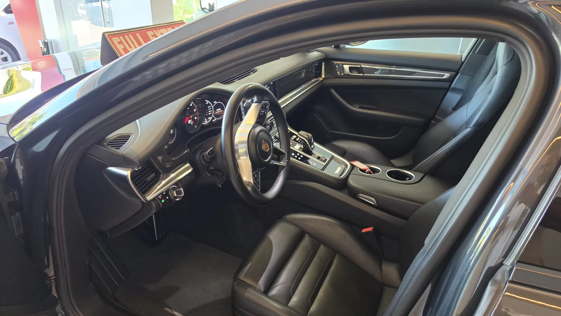 Porsche Panamera 4 S - foto 6