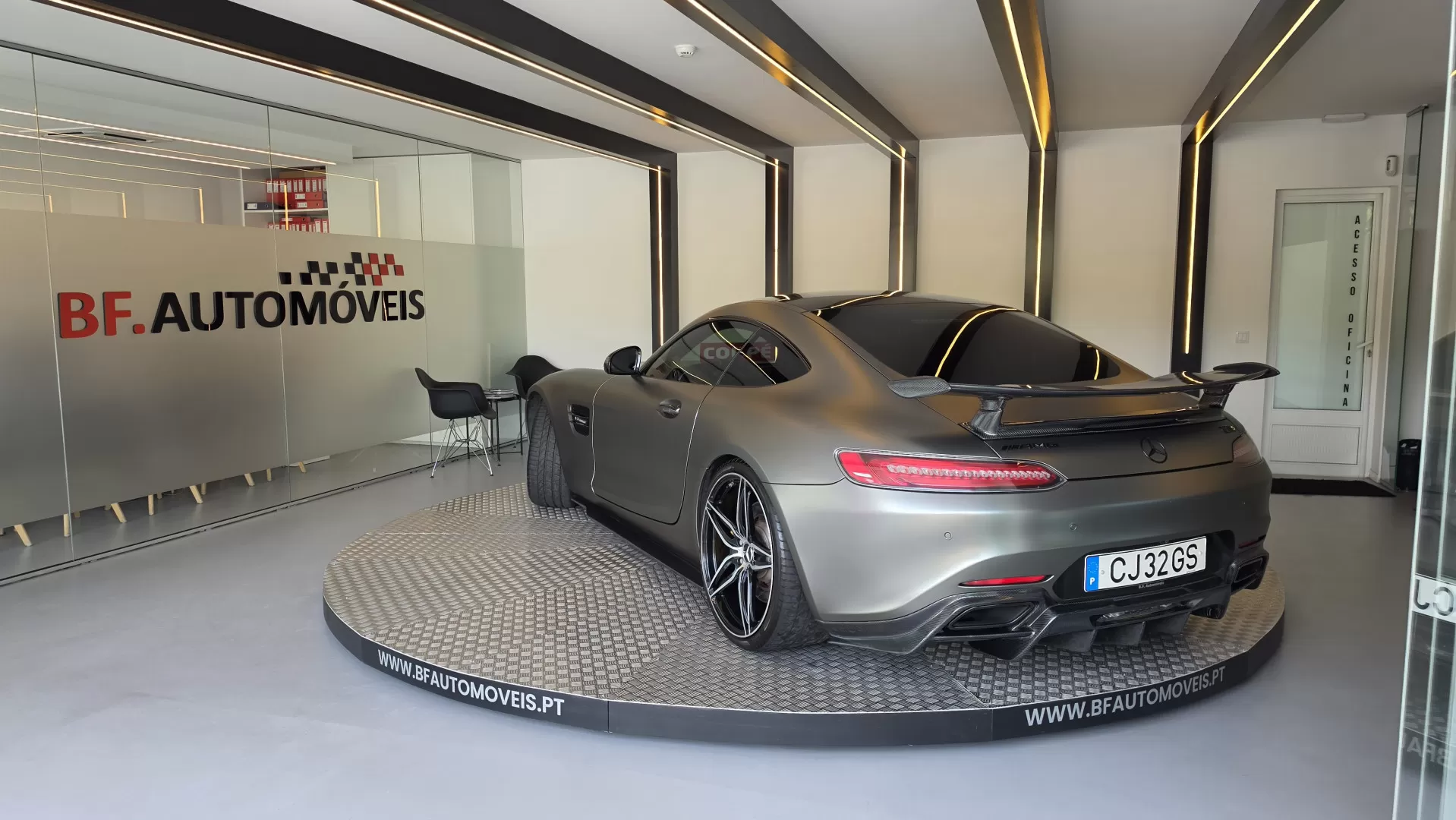 Mercedes-Benz AMG GT S Speedshift 7G-DCT - foto 3