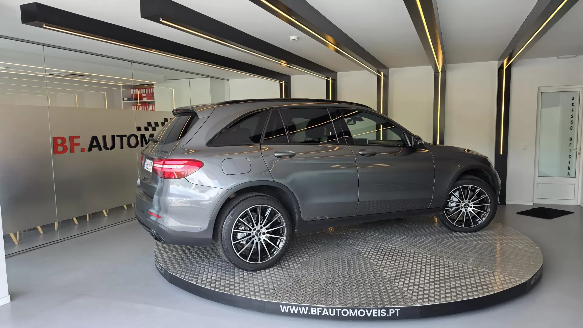 Mercedes-Benz GLC 220 d 4Matic 9G-TRONIC AMG Line - foto 7