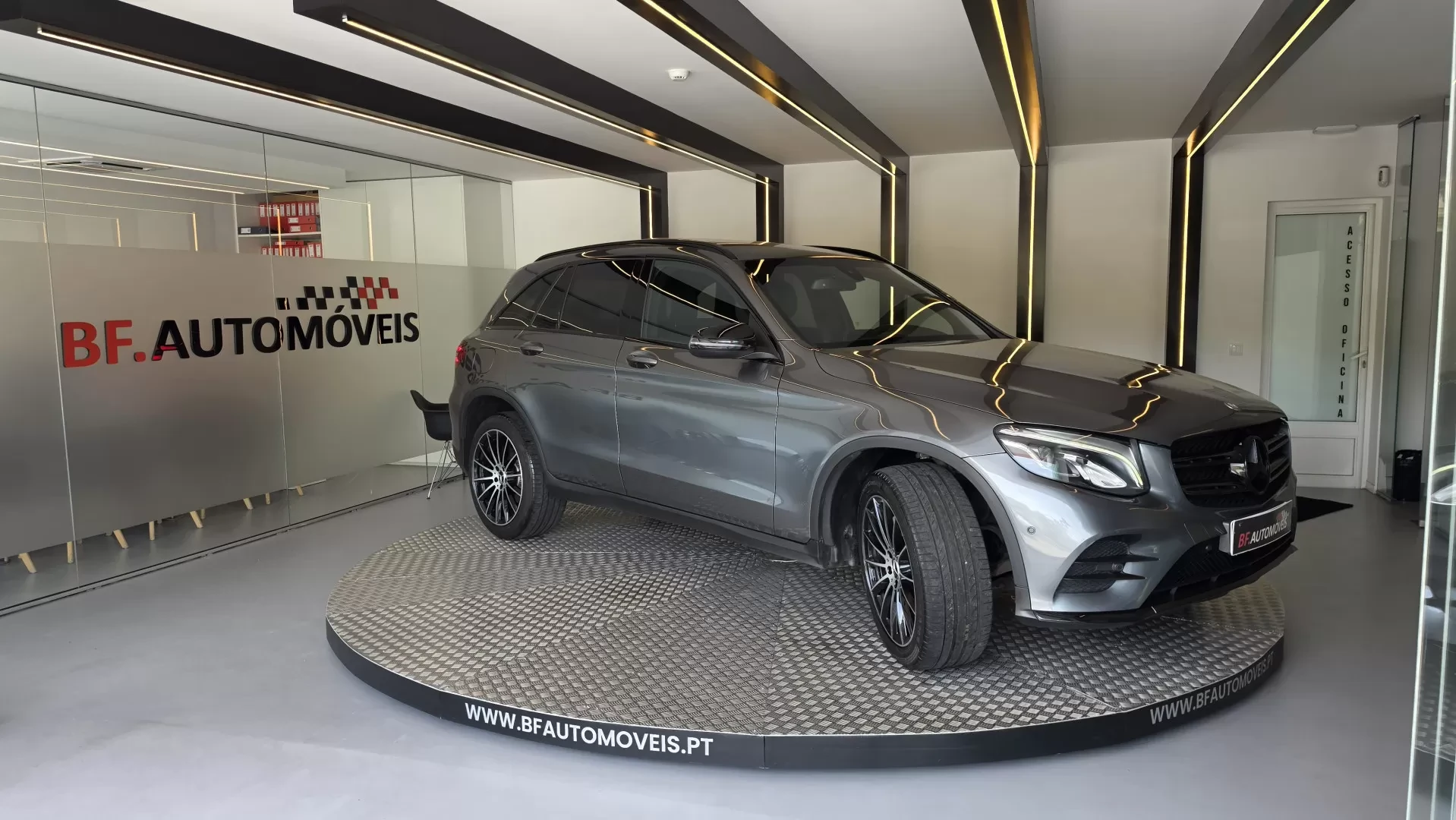 Mercedes-Benz GLC 220 d 4Matic 9G-TRONIC AMG Line - foto 5