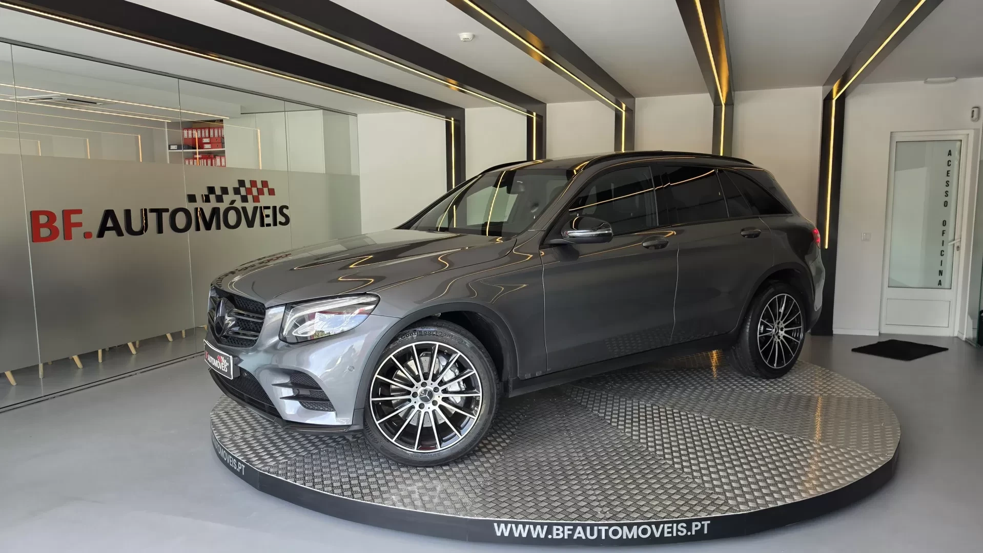 Mercedes-Benz GLC 220 d 4Matic 9G-TRONIC AMG Line - foto 2