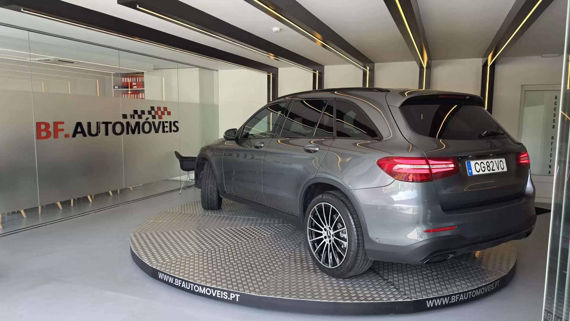 Mercedes-Benz GLC 220 d 4Matic 9G-TRONIC AMG Line - foto 3