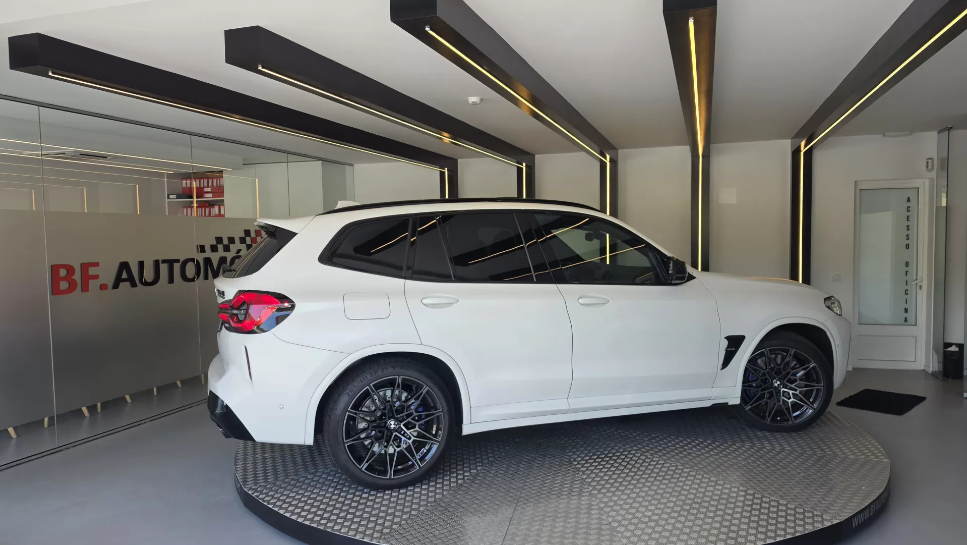 BMW X3 M Competition - foto 7