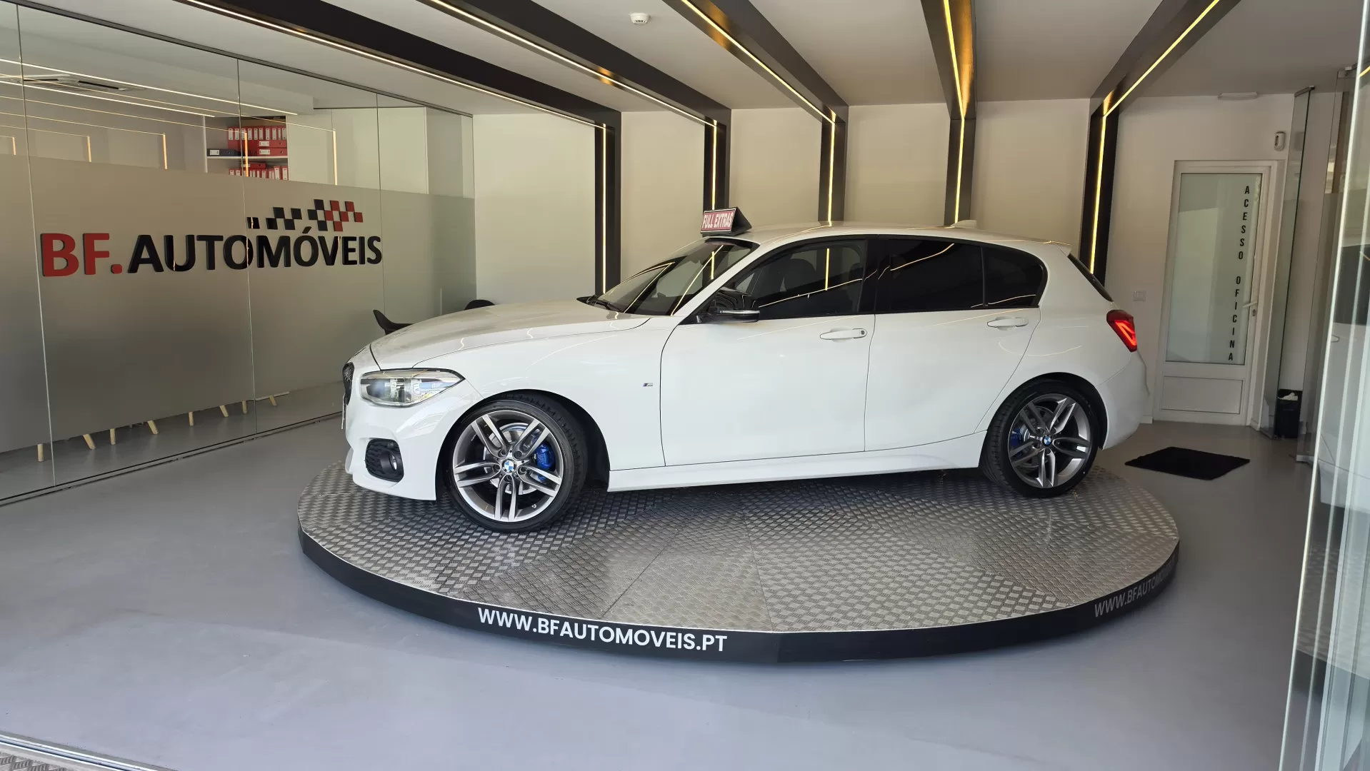 BMW 116 d Pack M Auto - foto 2