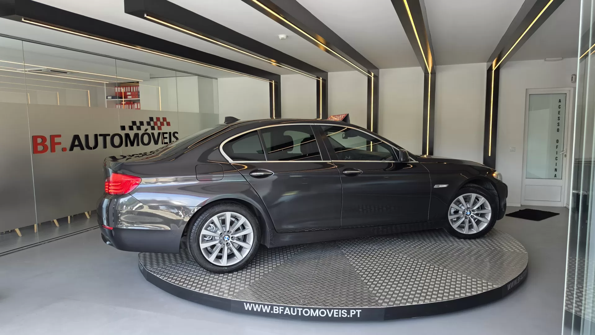 BMW 520 d Line Luxury Auto - foto 7