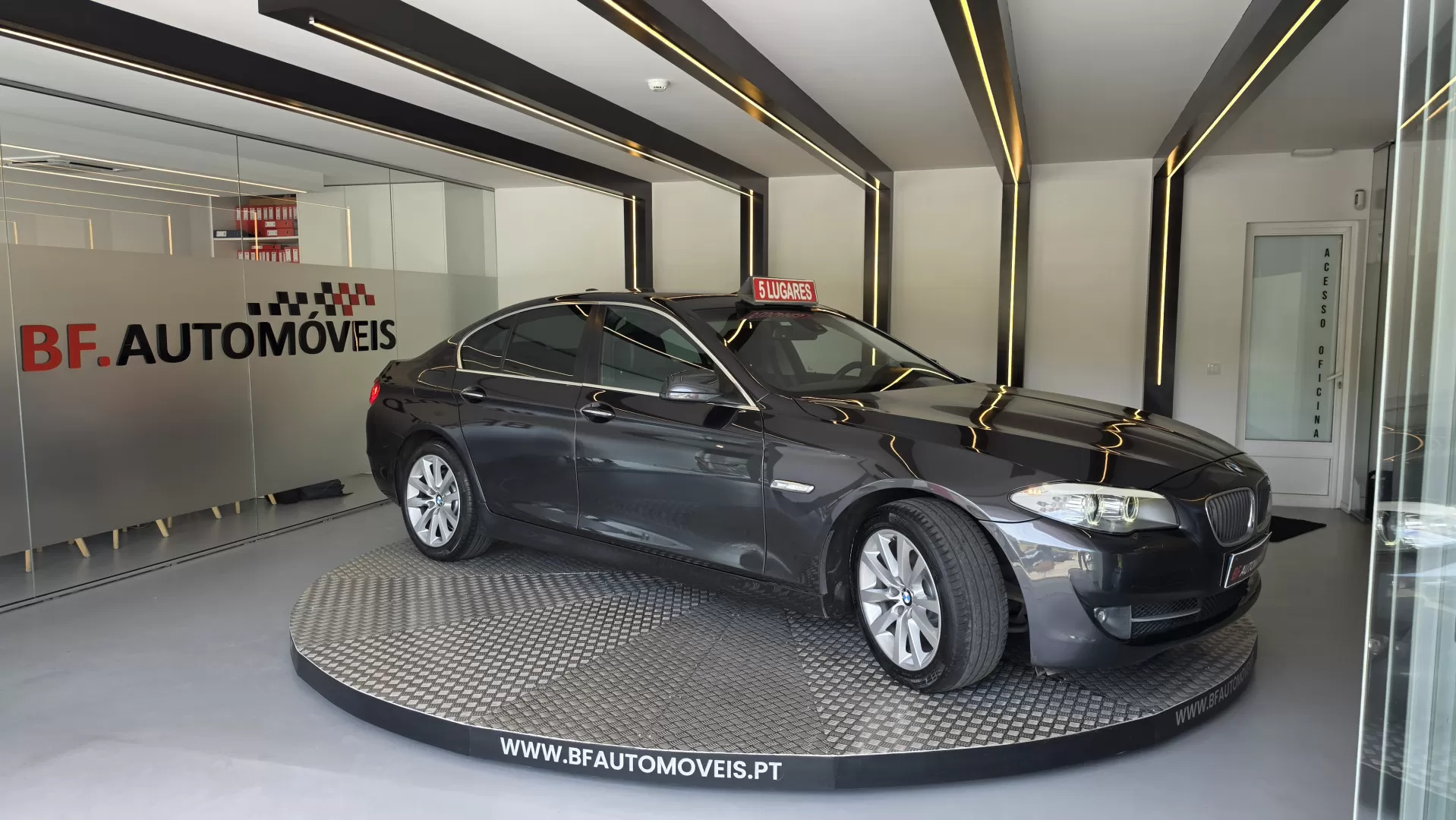 BMW 520 d Line Luxury Auto - foto 5