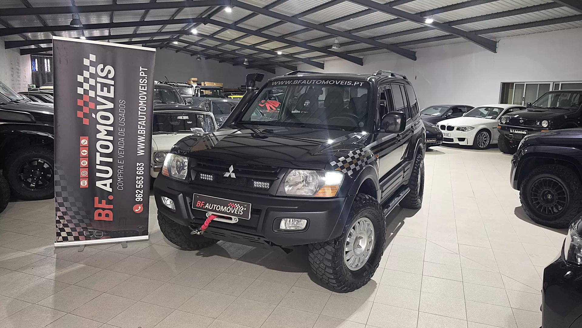 Mitsubishi Pajero 3.2 DI-D GLS ABS+TA Lg - foto 7