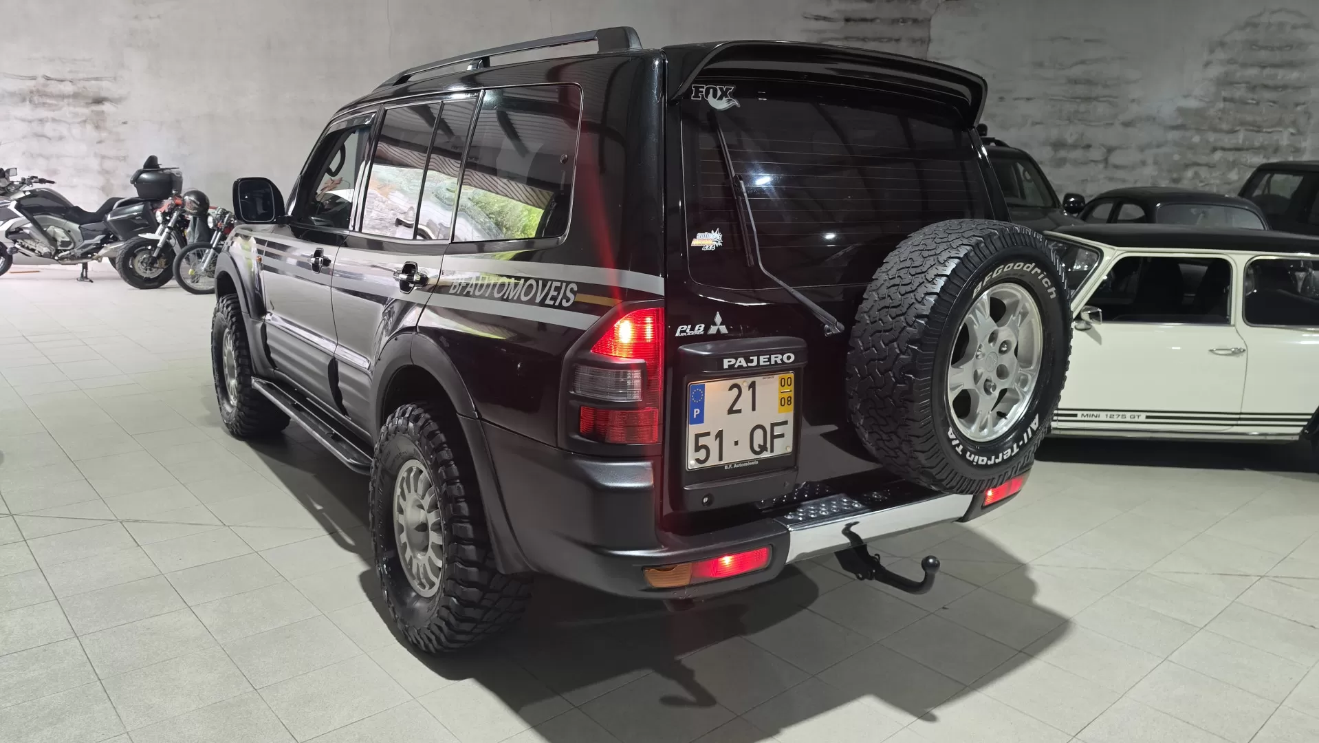 Mitsubishi Pajero 3.2 DI-D GLS ABS+TA Lg - foto 3