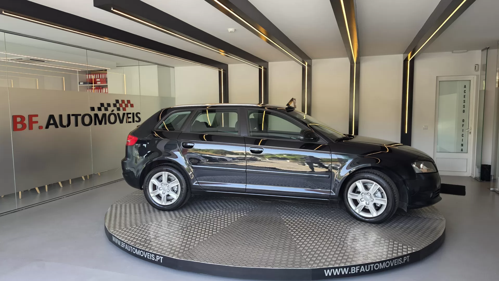 Audi A3 Sportback 2.0 TDi Attraction Business Line - foto 8