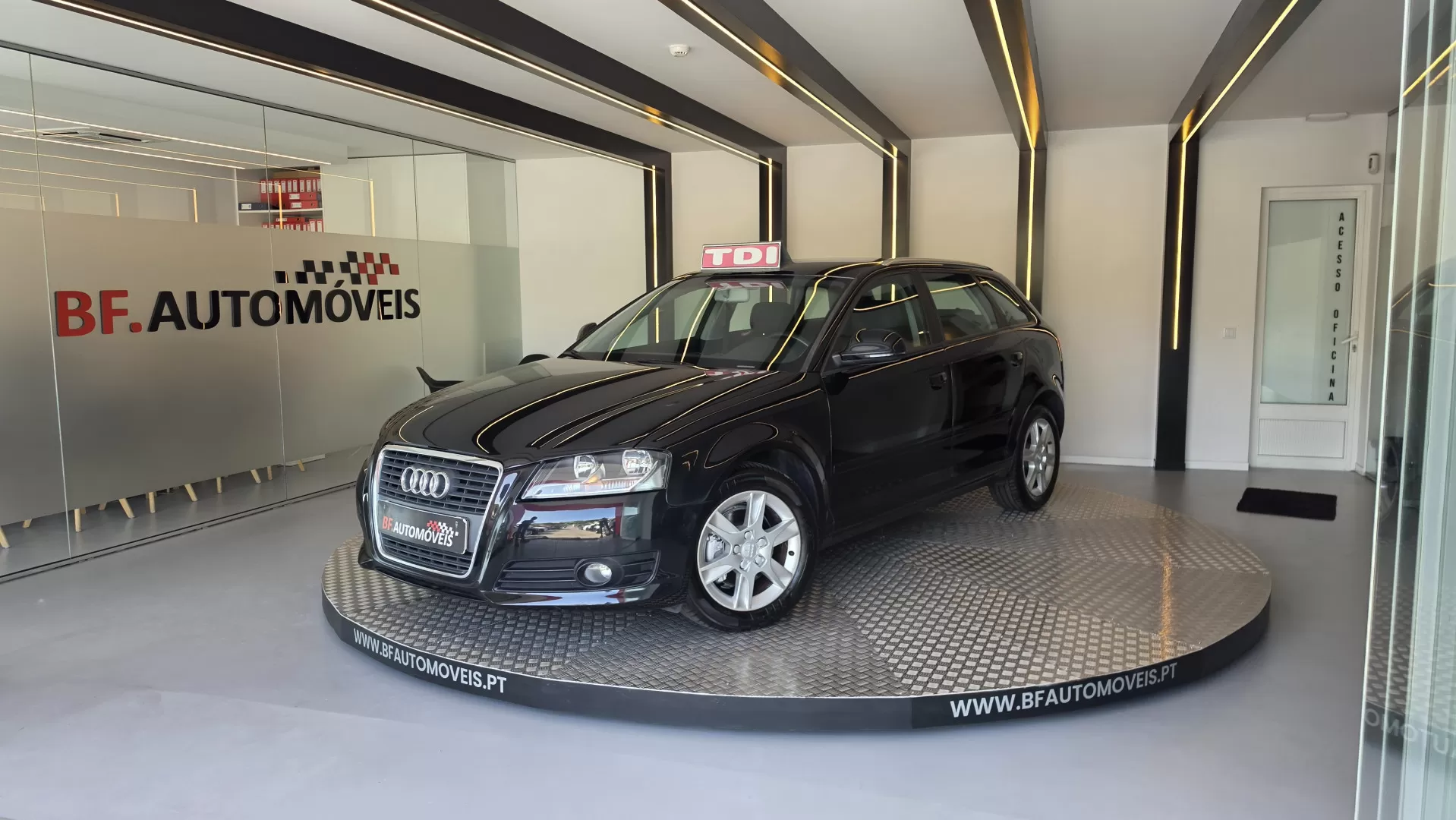 Audi A3 Sportback 2.0 TDi Attraction Business Line - foto 2
