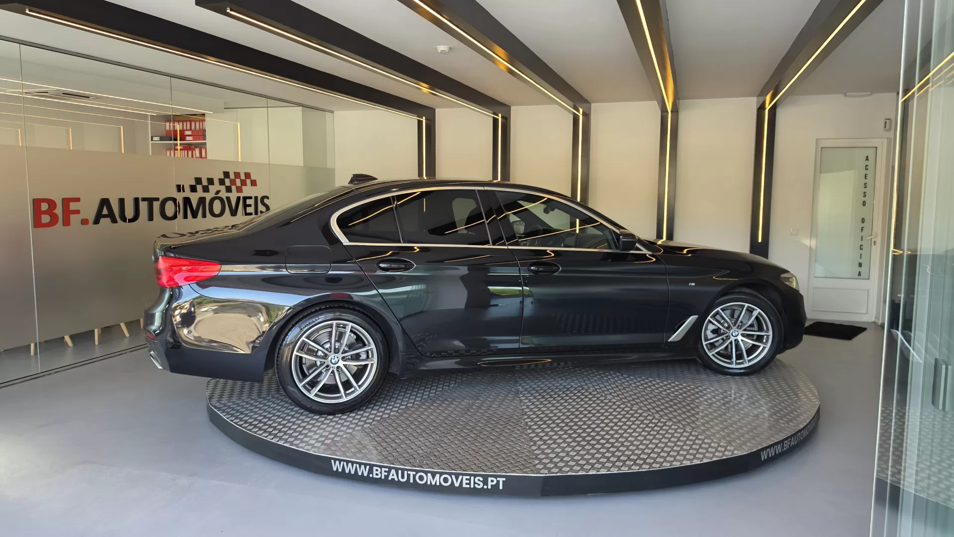 BMW 520 d Pack M Auto - foto 8