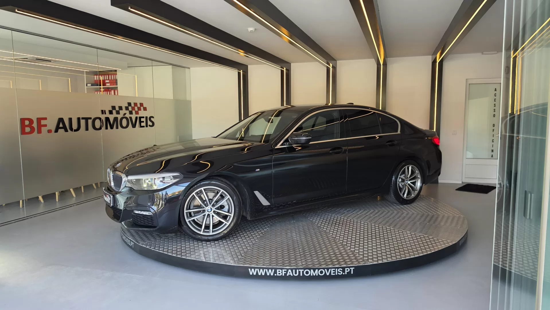 BMW 520 d Pack M Auto - foto 2