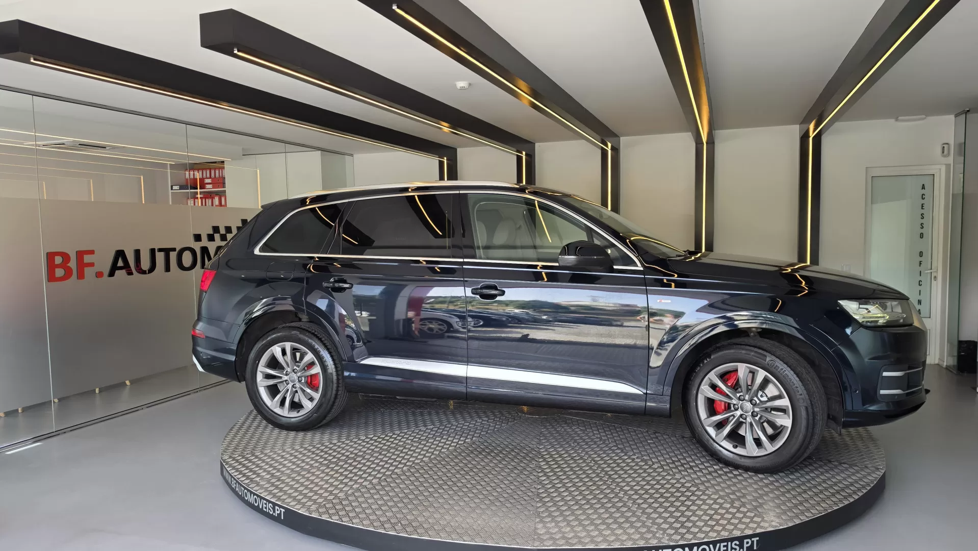 Audi Q7 3.0 TDI quattro S-line Tiptronic 7L - foto 8