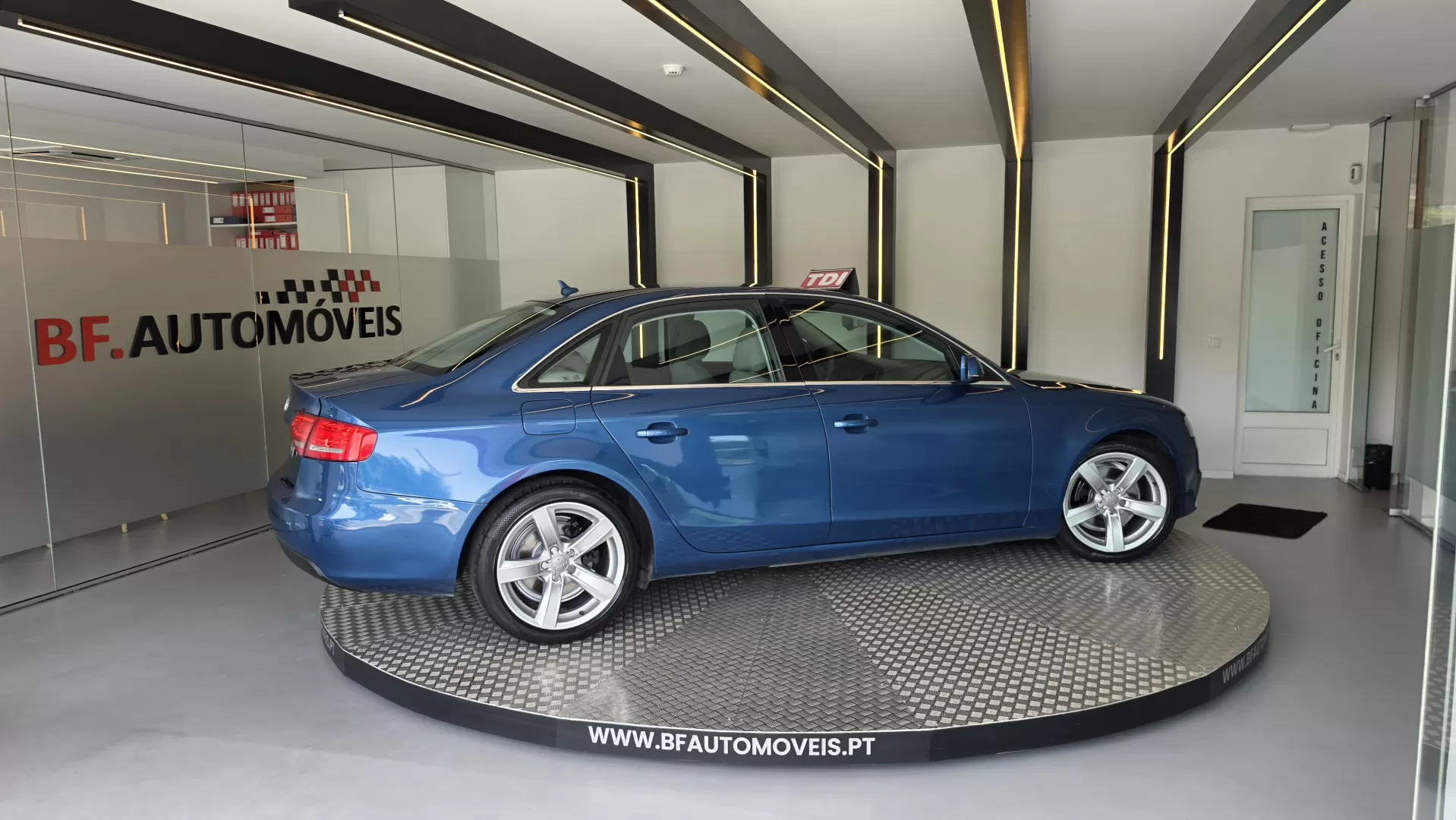 Audi A4  2.0 TDI multitronic Exclusive - foto 7