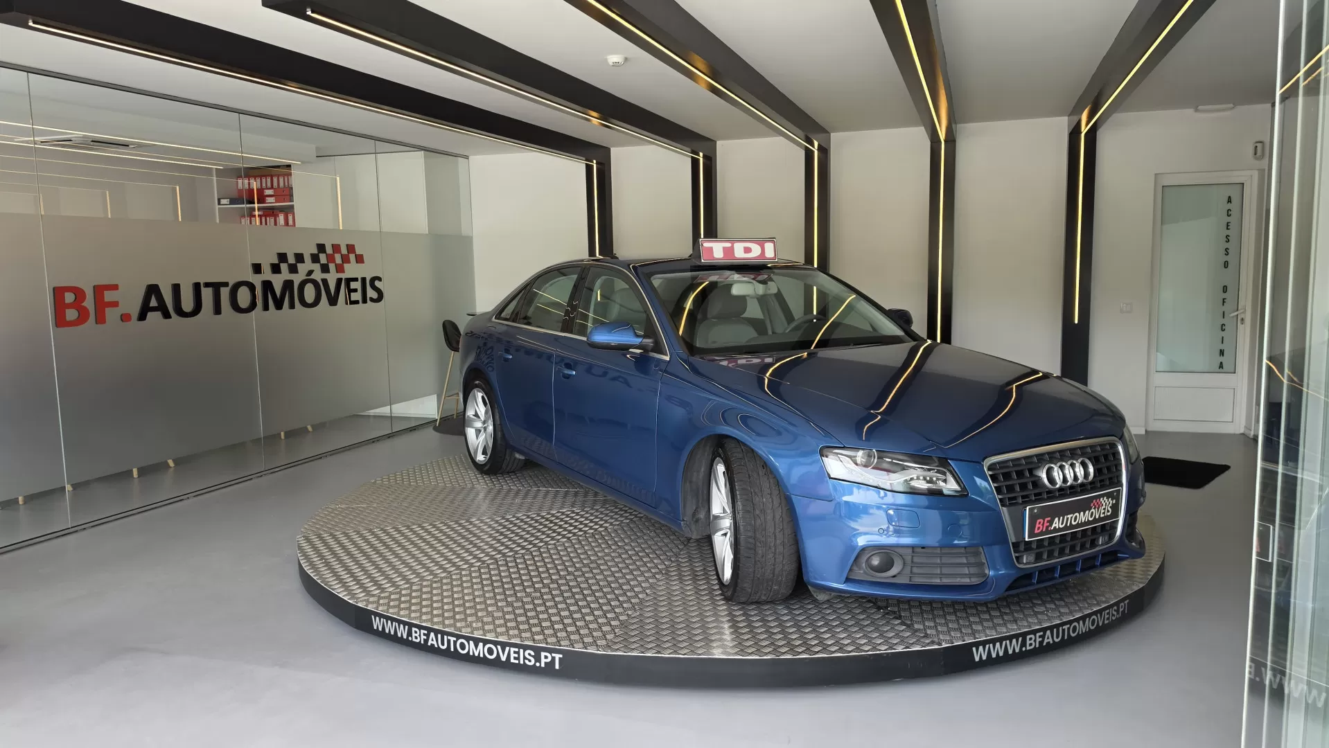 Audi A4  2.0 TDI multitronic Exclusive - foto 5