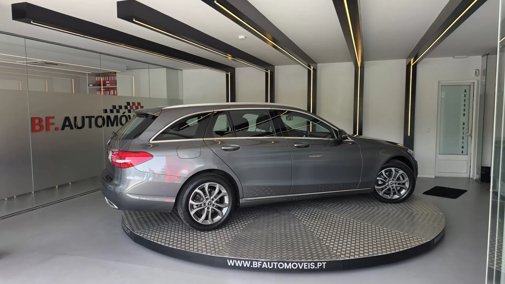 Mercedes-Benz C 180 BlueTEC Avantgarde Aut. - foto 7
