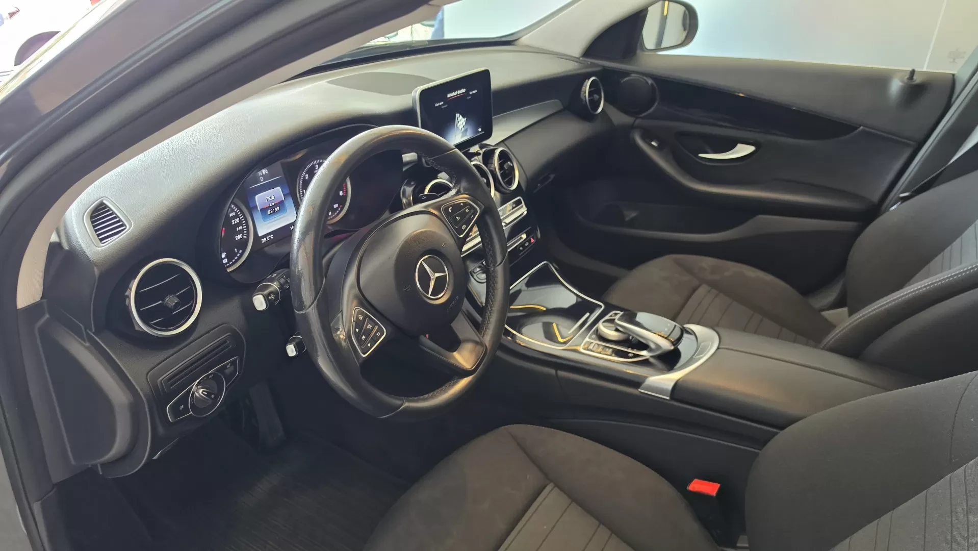 Mercedes-Benz C 180 BlueTEC Avantgarde Aut. - foto 6