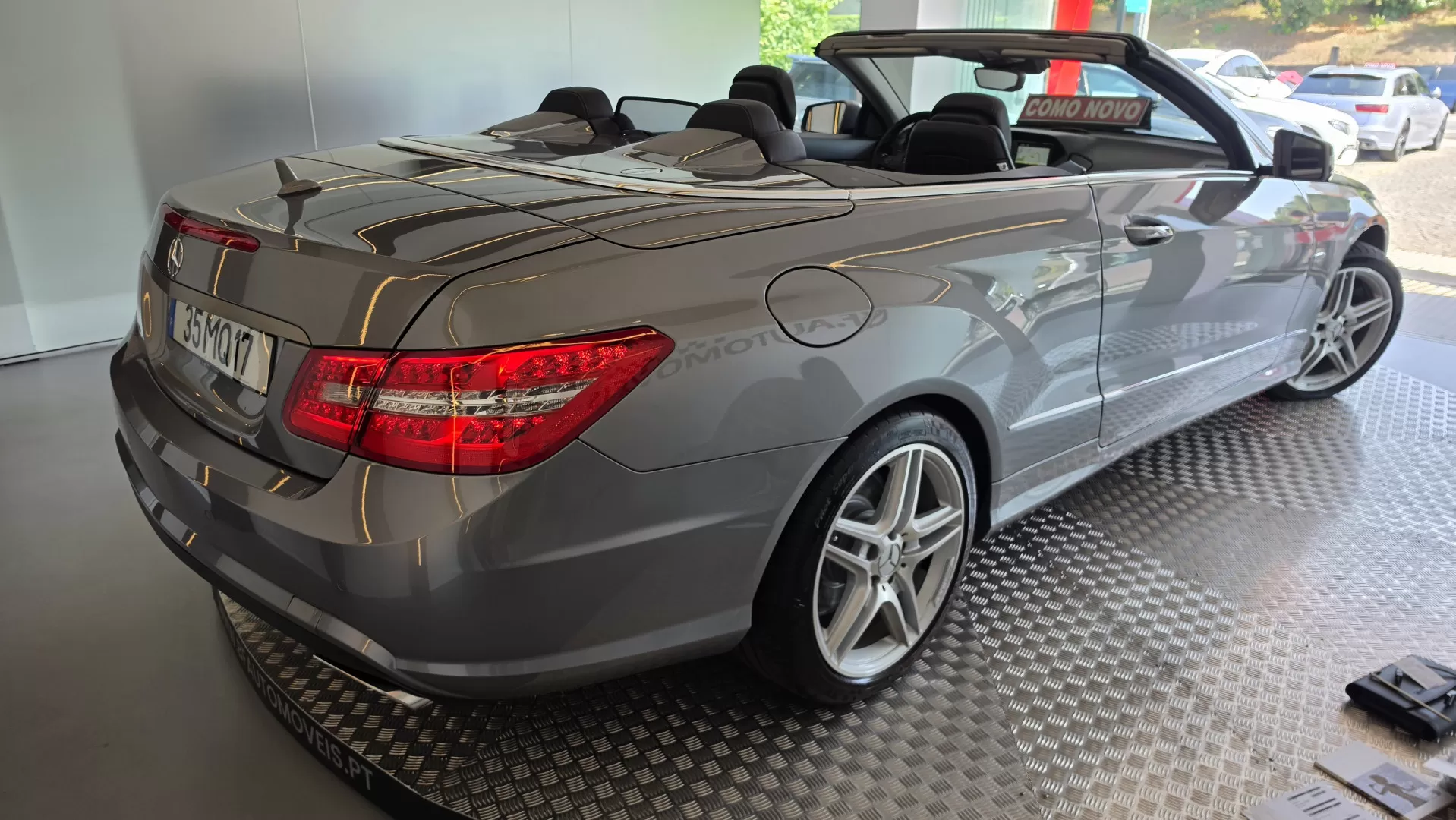 Mercedes-Benz E 250 Cdi BlueTEC Cabrio AMG - foto 4