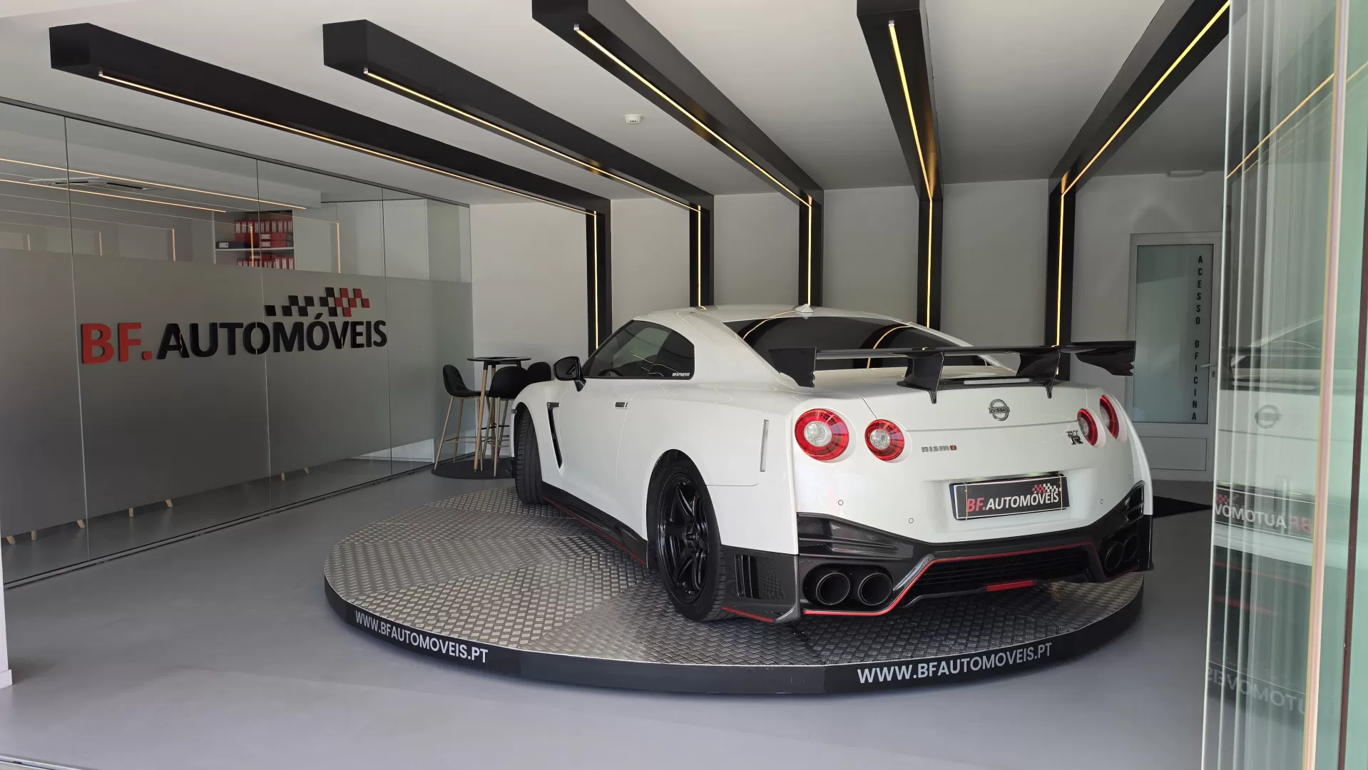 Nissan GT-R Nismo - foto 3