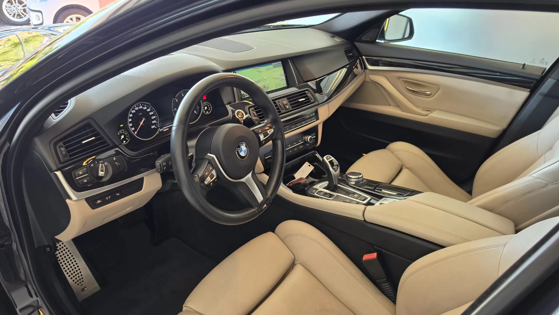 BMW 525 d Pack M Auto - foto 6
