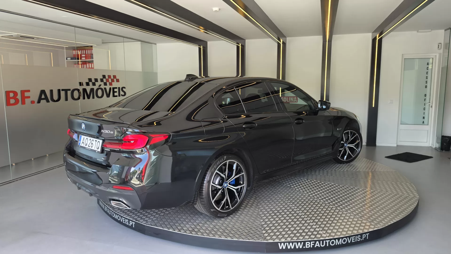 BMW 530e e Pack M - foto 4