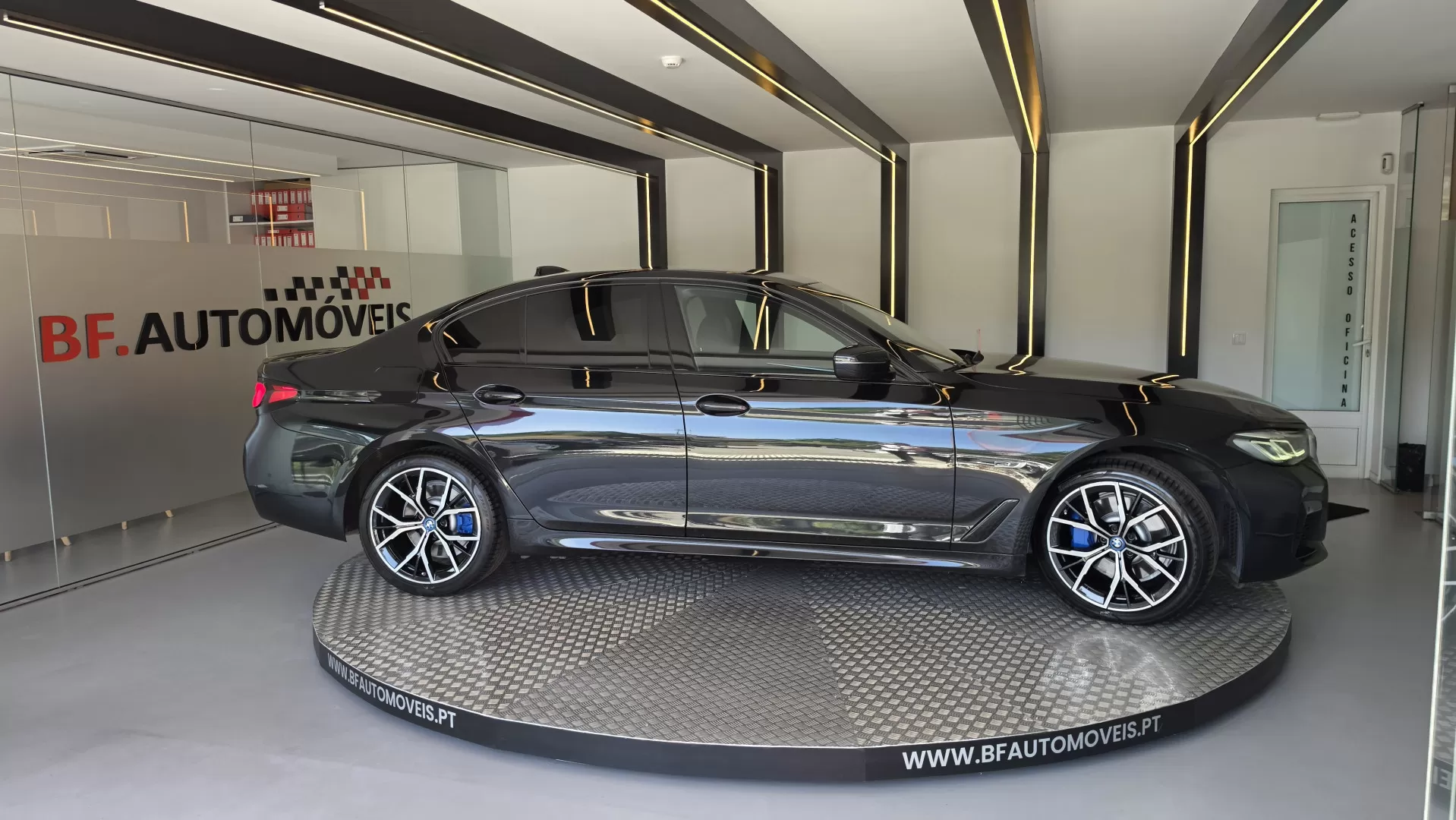 BMW 530e e Pack M - foto 8