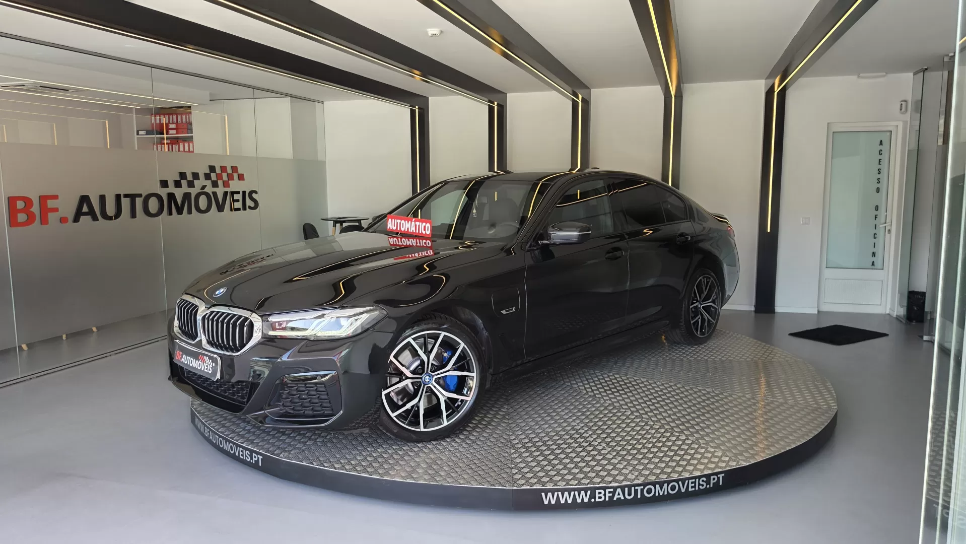 BMW 530e e Pack M - foto 2