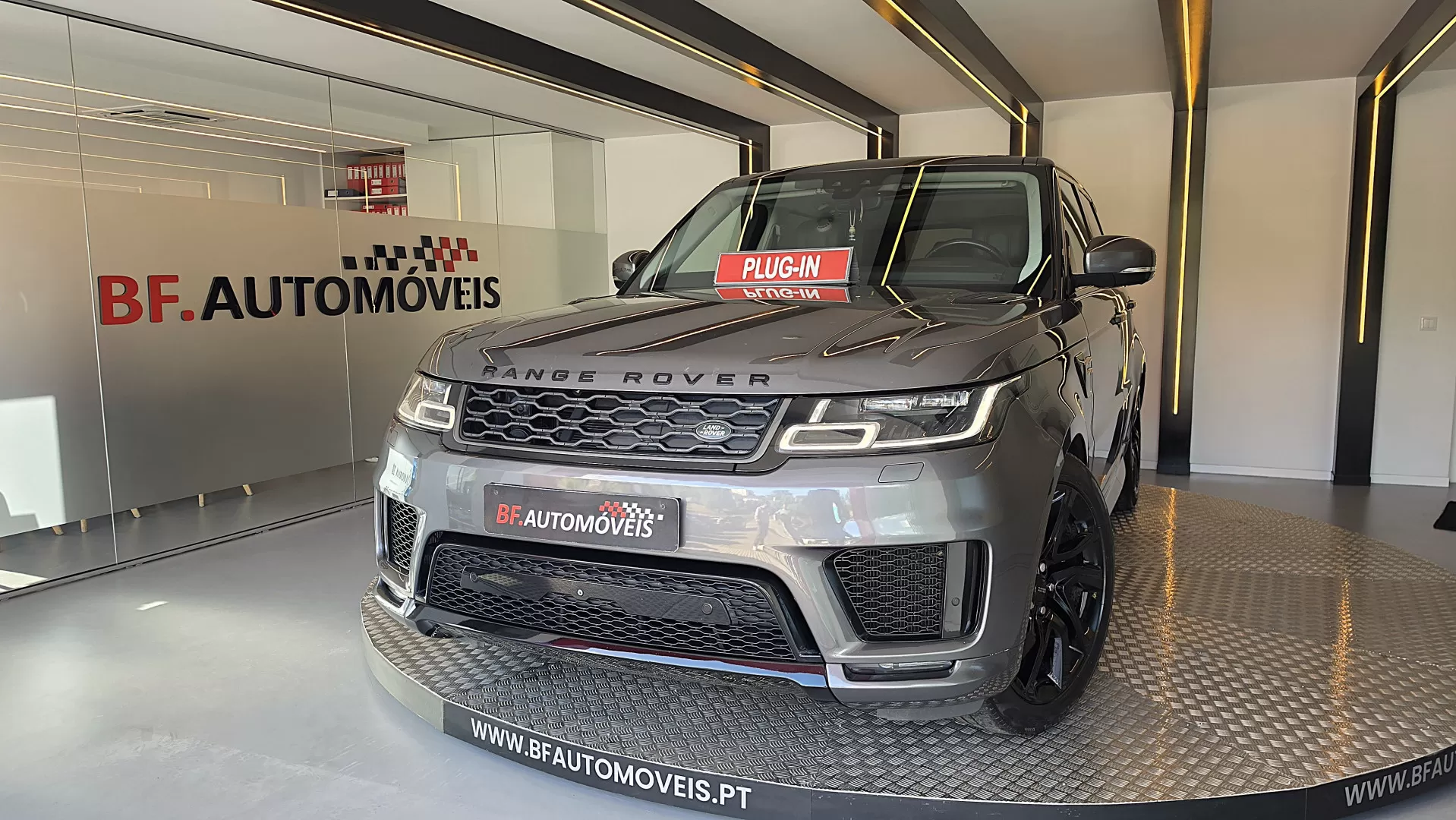 Land Rover Range Rover Sport P400e HSE Dynamic