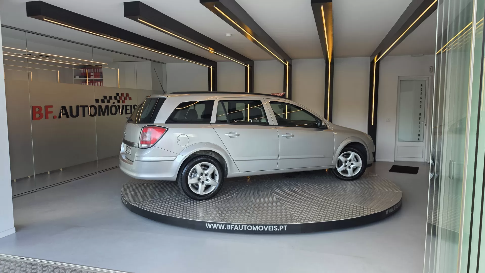 Opel Astra Caravan 1.3 CDTi Cosmo - foto 7