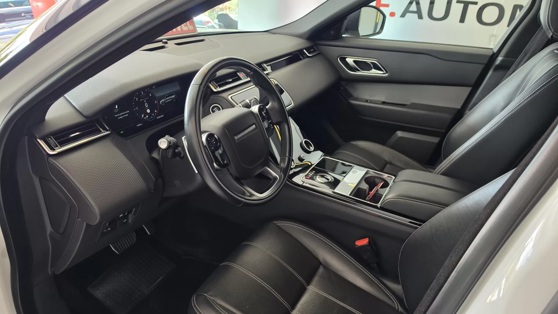 Land Rover Velar 2.0 D R-Dynamic S - foto 6