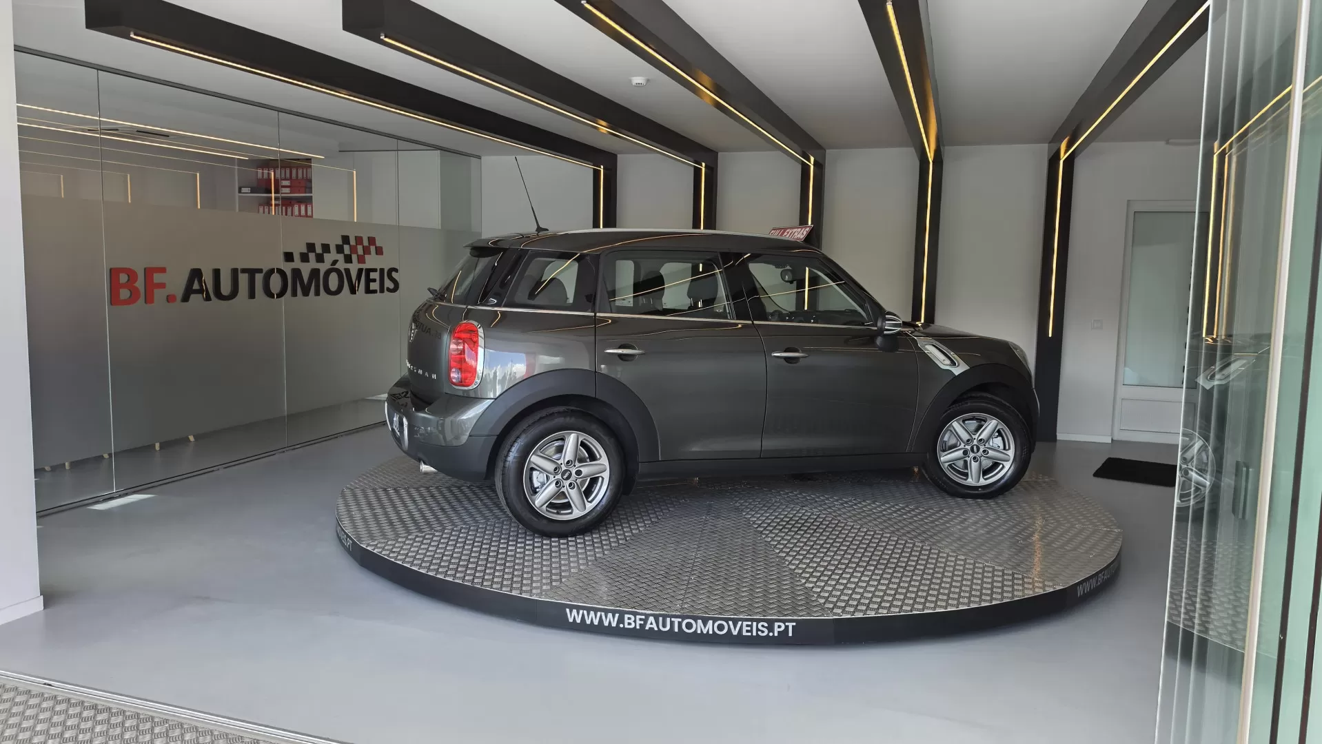 MINI Countryman One D - foto 7