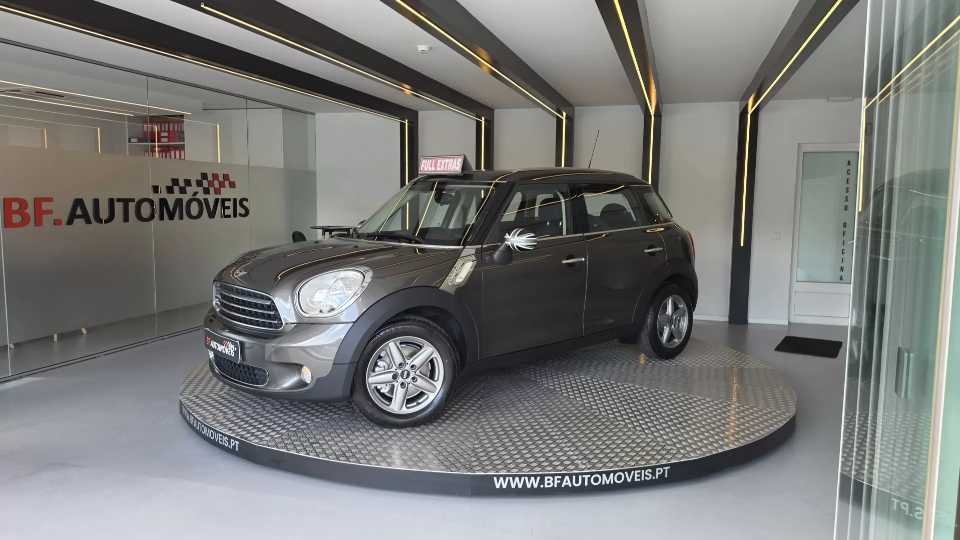 MINI Countryman One D - foto 2