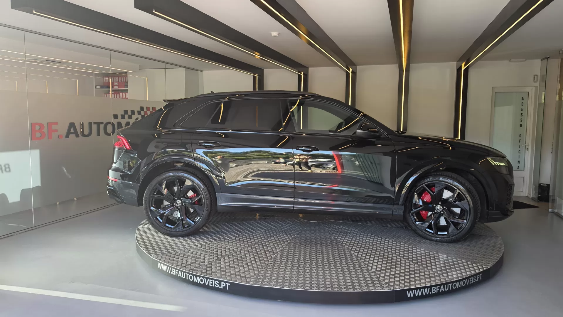 Audi RSQ8 4.0 TFSI quattro Tiptronic - foto 8