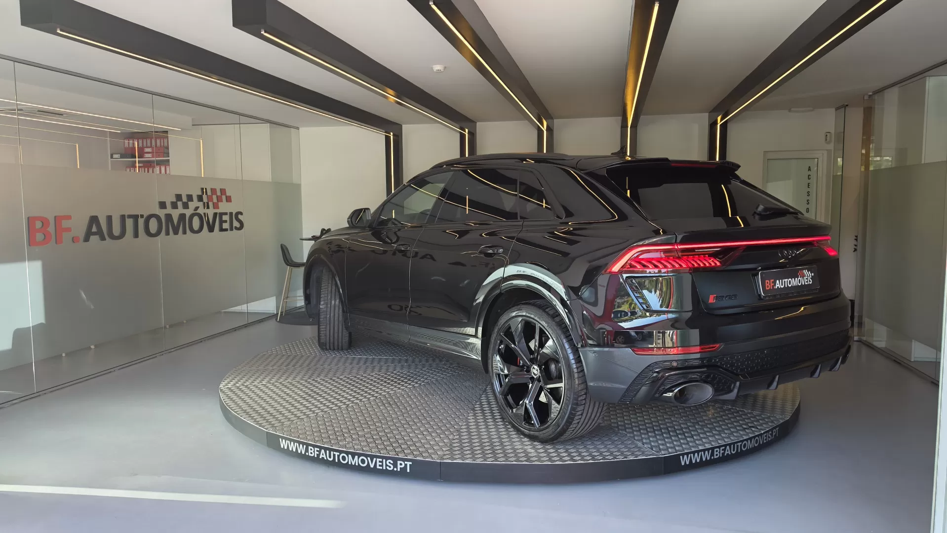 Audi RSQ8 4.0 TFSI quattro Tiptronic - foto 3