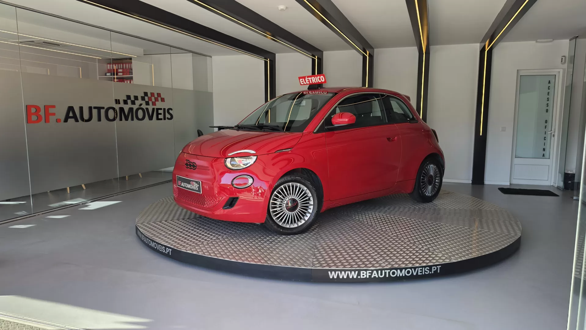 Fiat 500e RED - foto 2