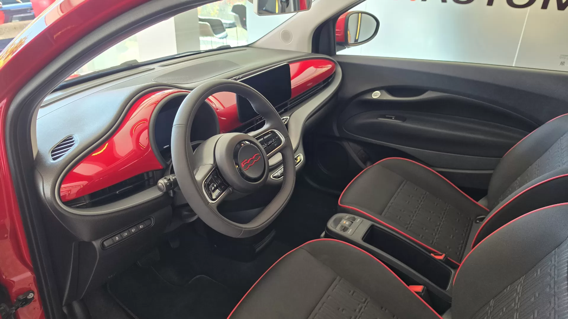 Fiat 500e RED - foto 6