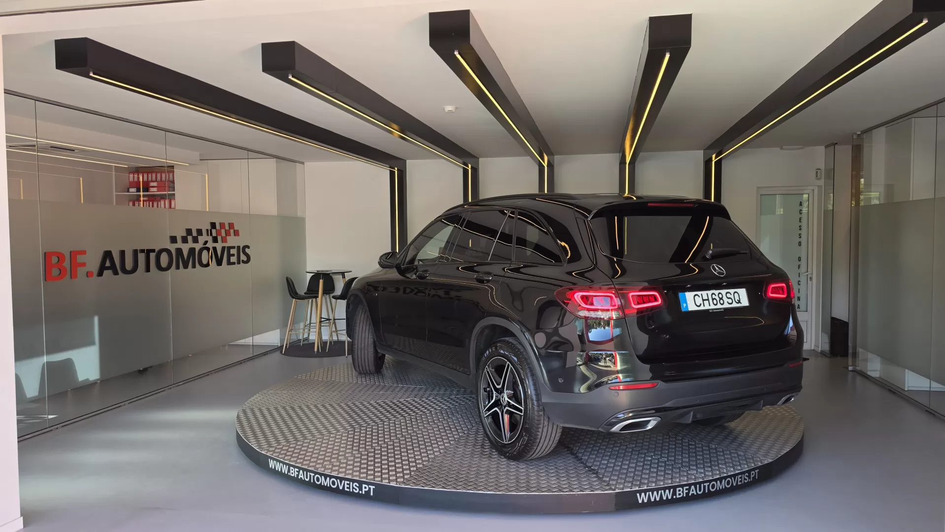 Mercedes-Benz GLC 300 de 4Matic AMG - foto 3