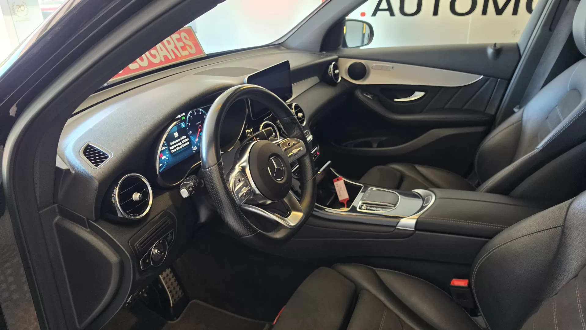 Mercedes-Benz GLC 300 de 4Matic AMG - foto 6