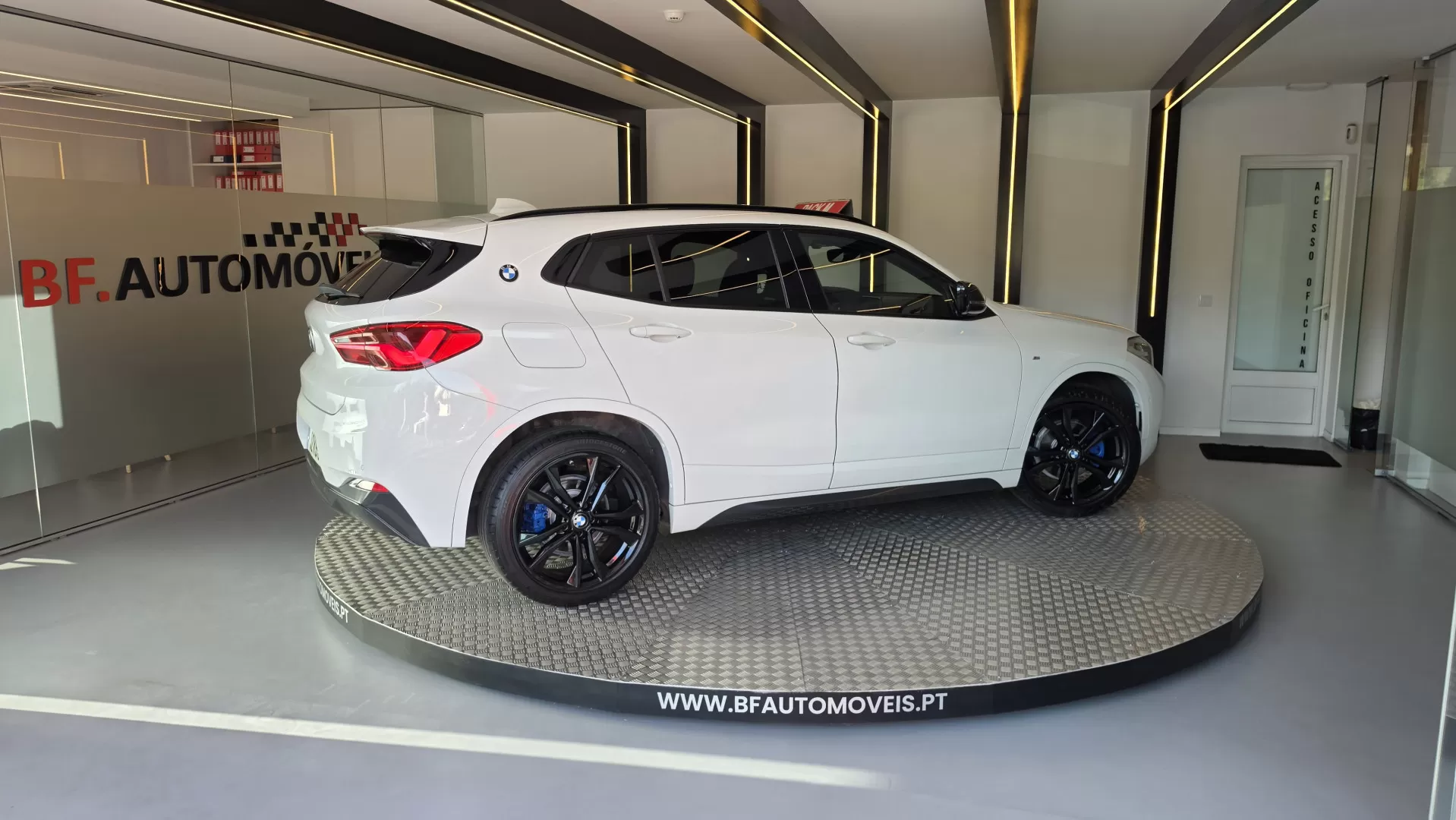 BMW X2 16 d sDrive Auto Pack M - foto 7