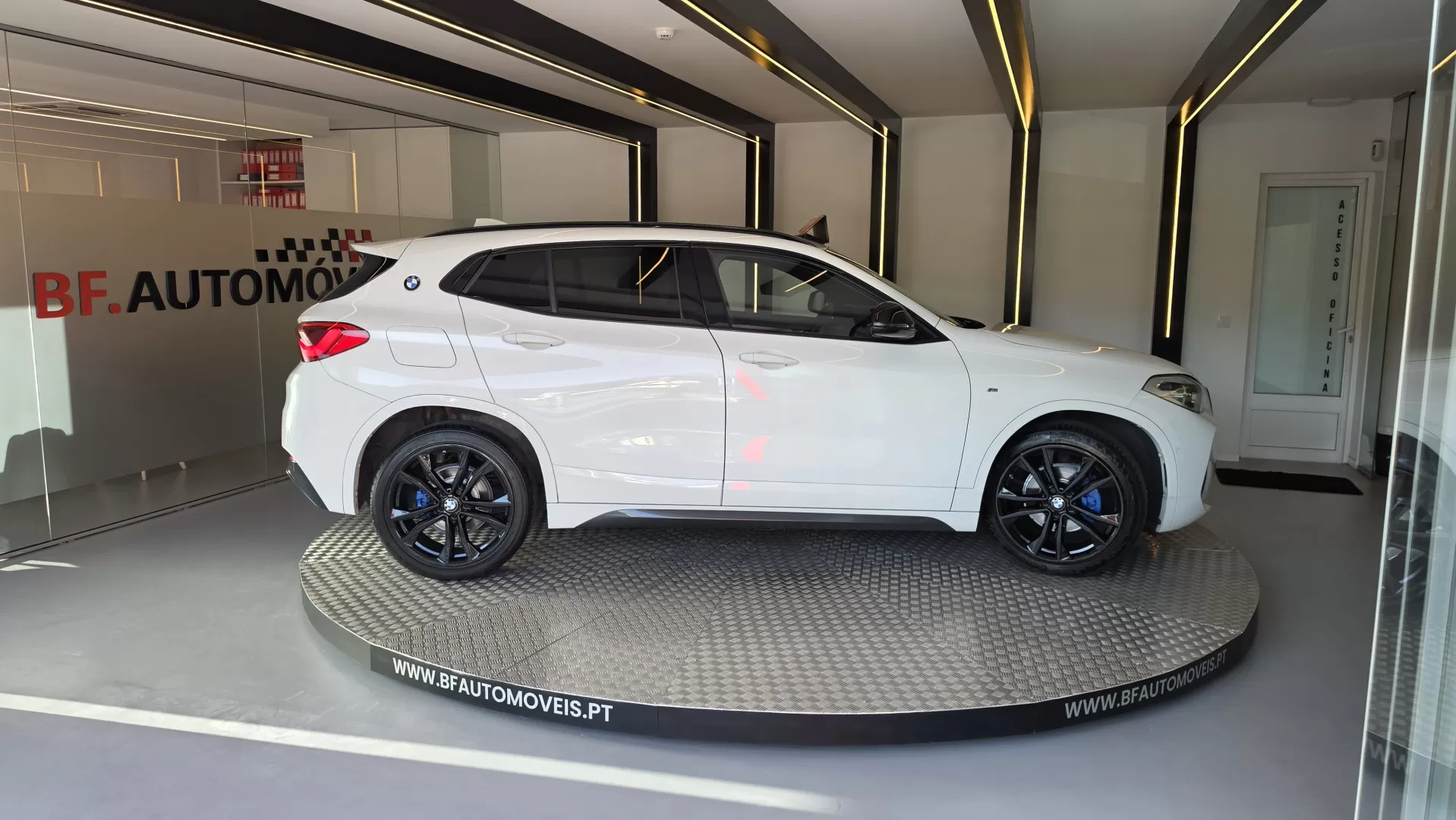BMW X2 16 d sDrive Auto Pack M - foto 8