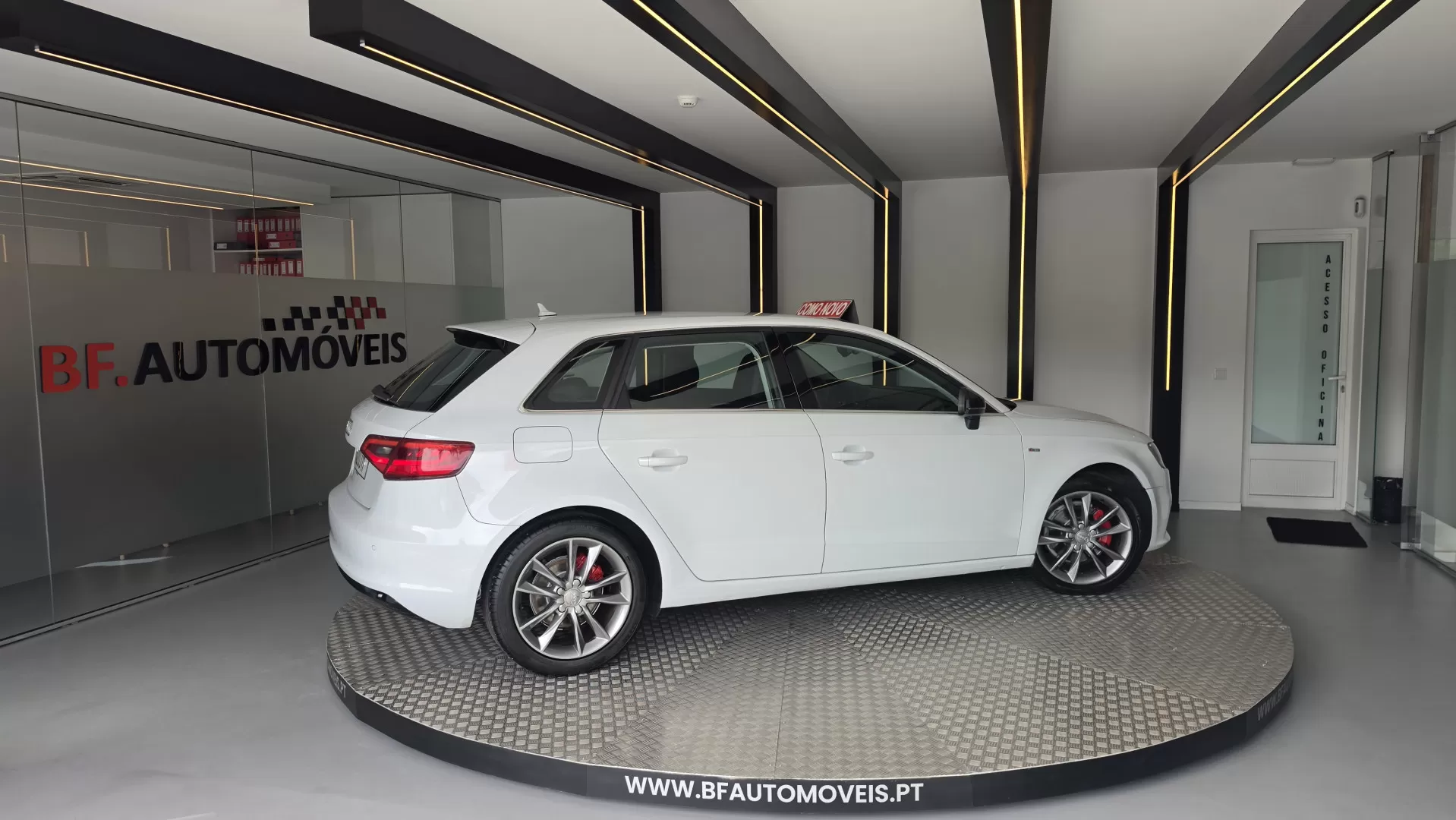 Audi A3 Sportback 1.6 TDI S-line - foto 7