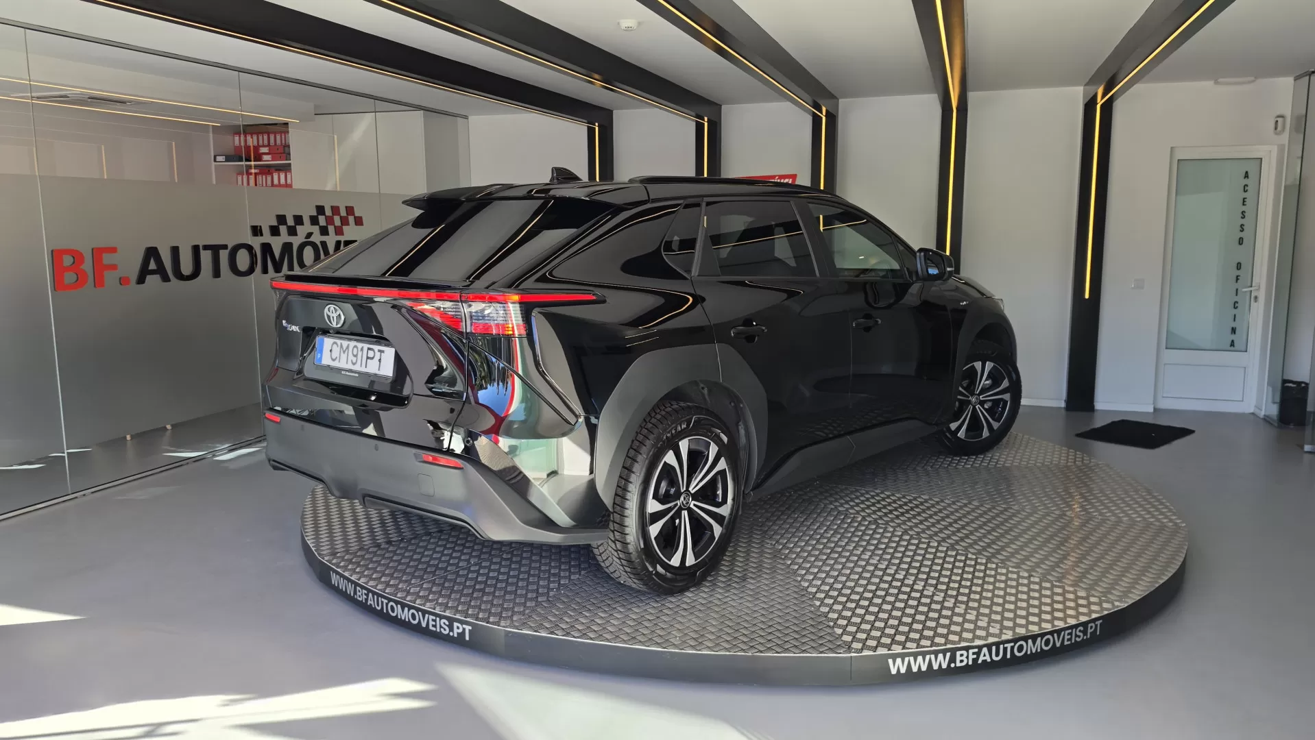 Toyota bZ4X 71,4 kWh Premium - foto 4