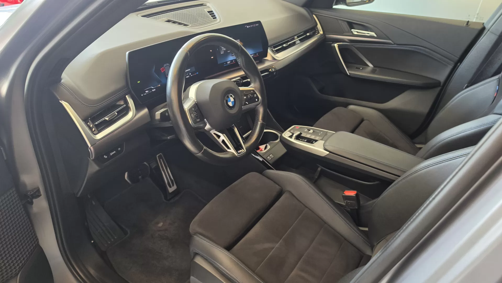 BMW X1 18 d sDrive Pack M Auto - foto 6
