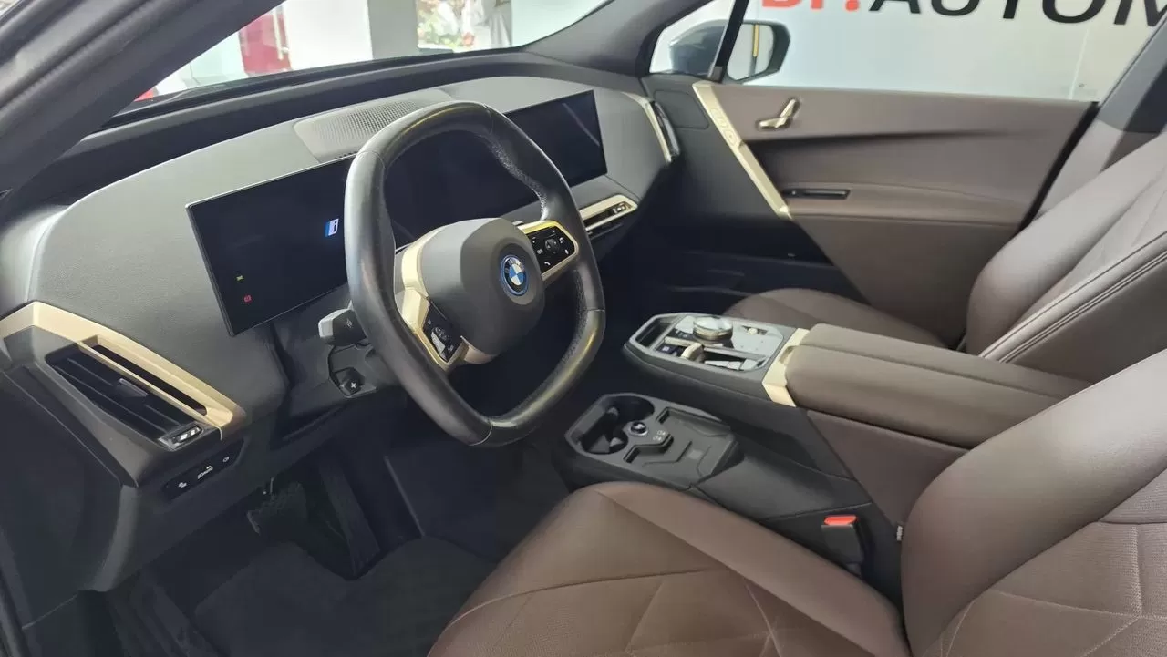 BMW iX xDrive 40 Pack Desportivo - foto 6