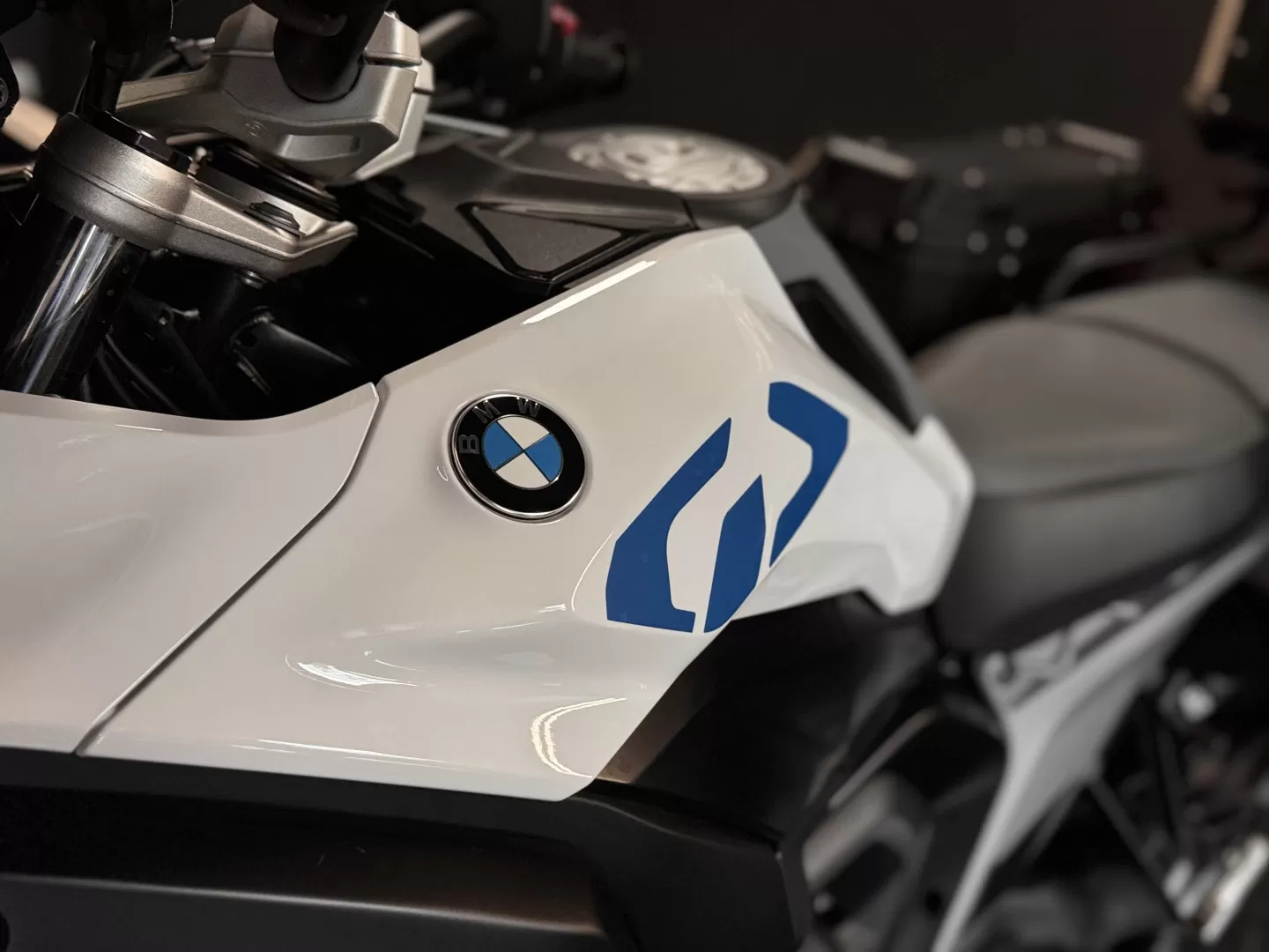 BMW R 1300 GS LightWhite - foto 6