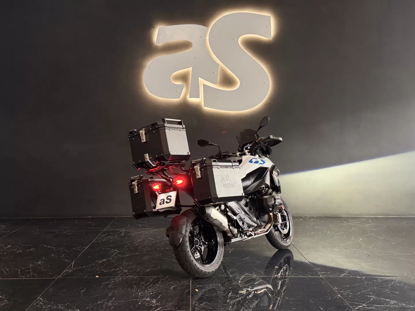BMW R 1300 GS LightWhite - foto 8