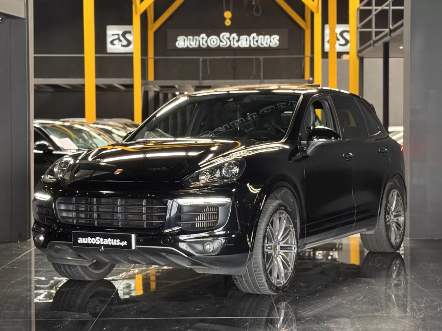Porsche Cayenne 3.0V6 PLATINUM EDITION - foto 3