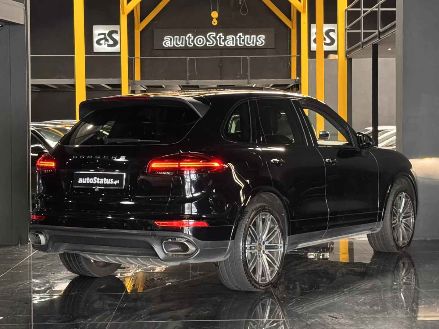 Porsche Cayenne 3.0V6 PLATINUM EDITION - foto 7