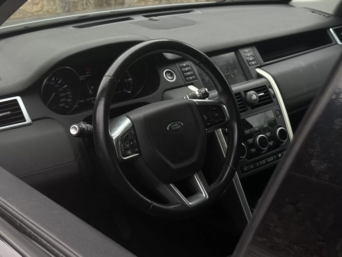 Land Rover Discovery Sport 2.0 eD4 - foto 5