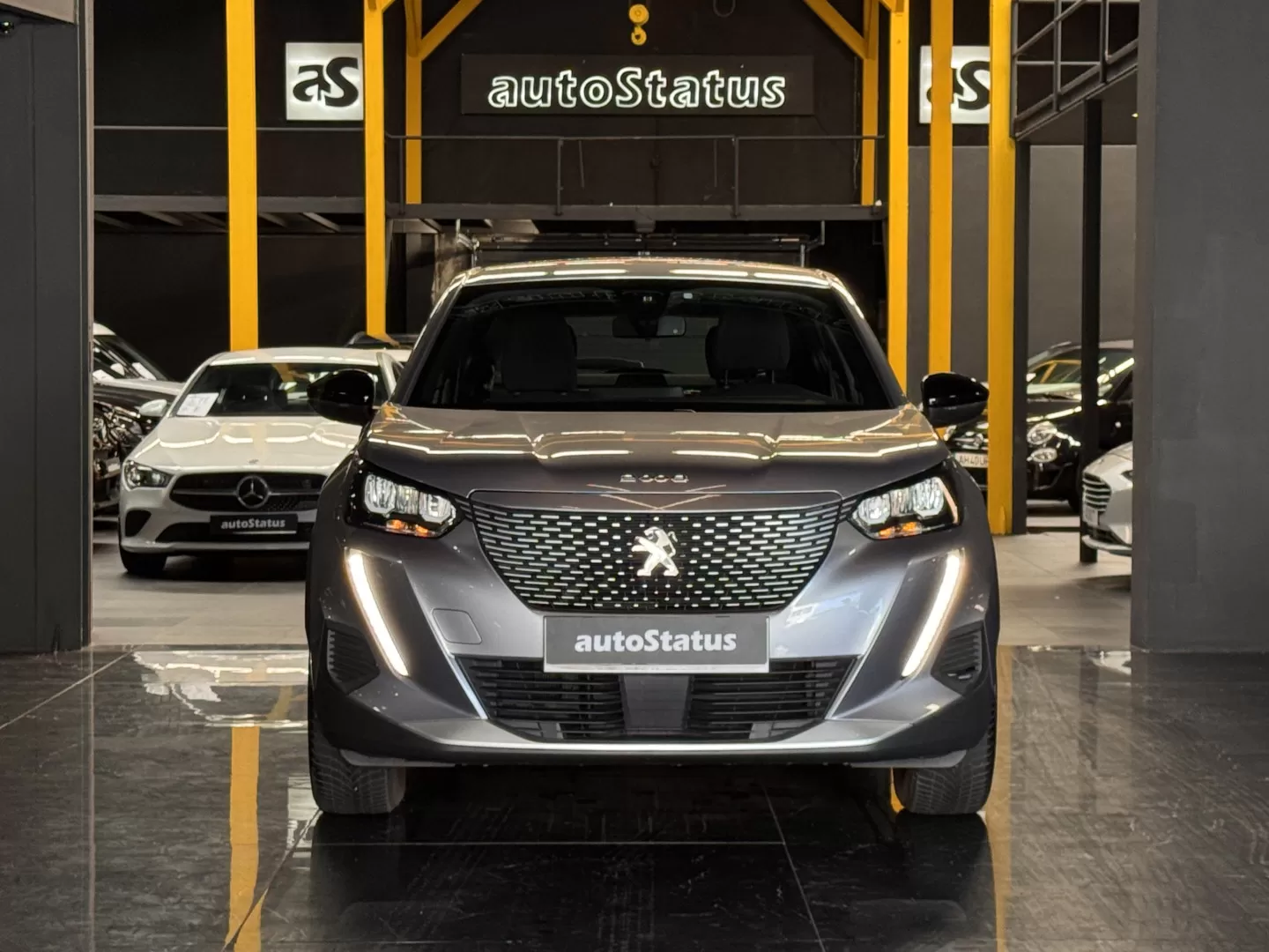 Peugeot e-2008 50 kWh Active Pack - foto 2